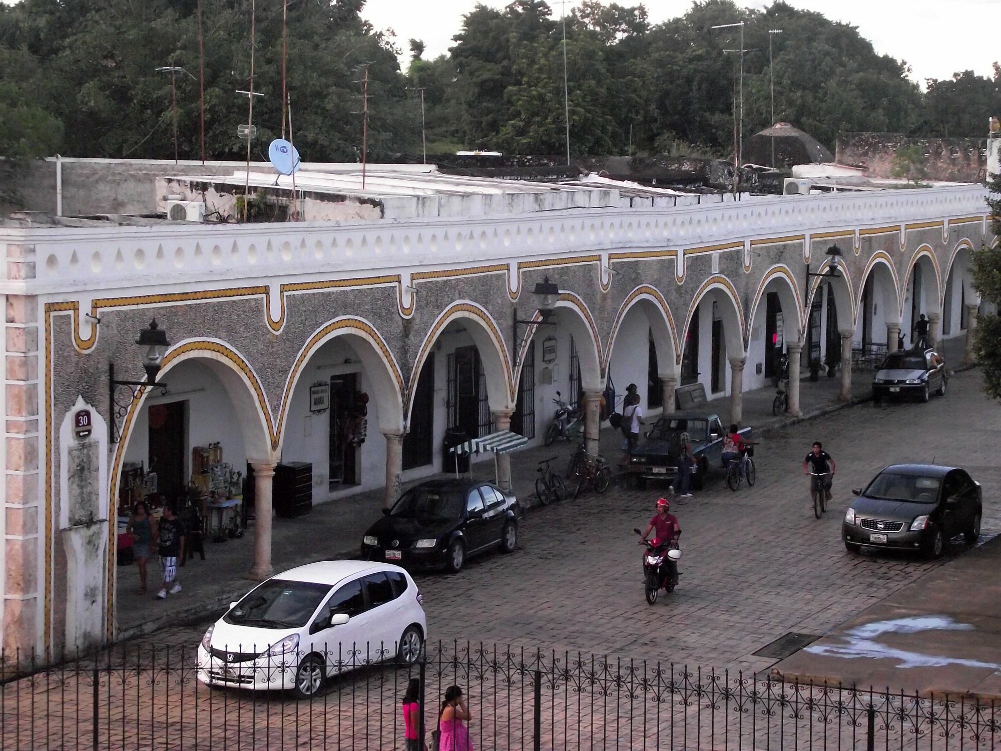 Hotel Hacienda De 伊萨马尔 外观 照片